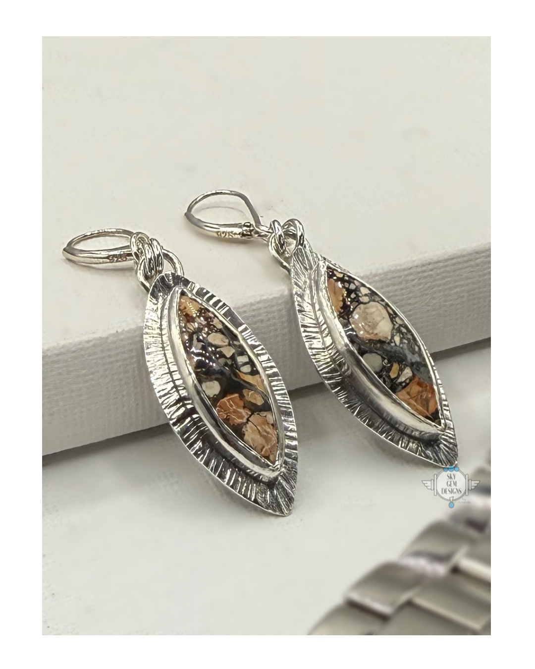 MARIPOSA MONARCA MARQUIS EARRINGS