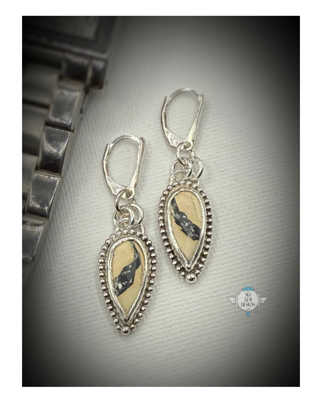 MARIPOSA MONARCA ANCIENTS EARRINGS