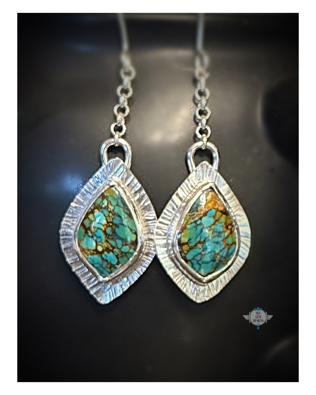 MUSKOKA MEMORIES PEAR DROP EARRINGS