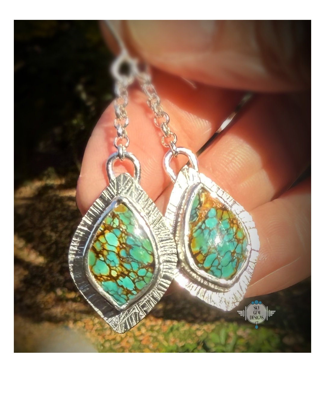 MUSKOKA MEMORIES PEAR DROP EARRINGS