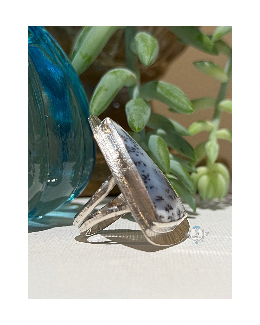 SNOW SCAPES SERENE RING SIZE 8.5