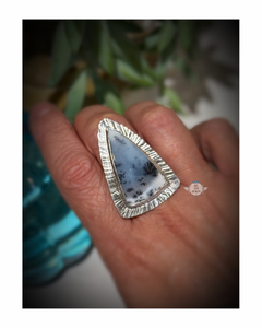 SNOW SCAPES SERENE RING SIZE 8.5