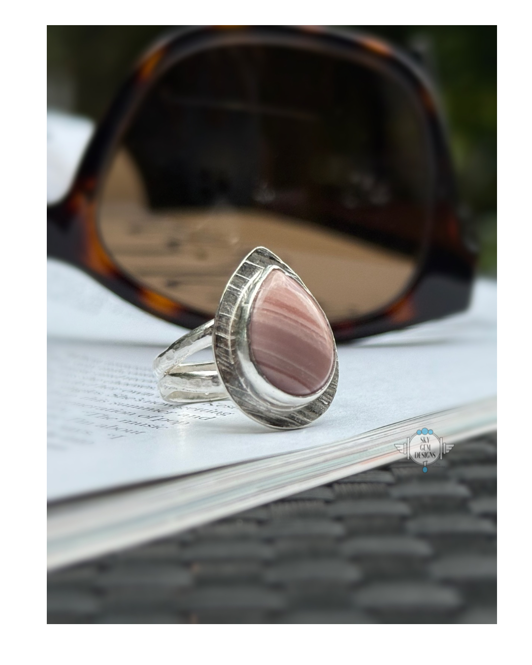 STRAWBERRY MOON OPAL RING