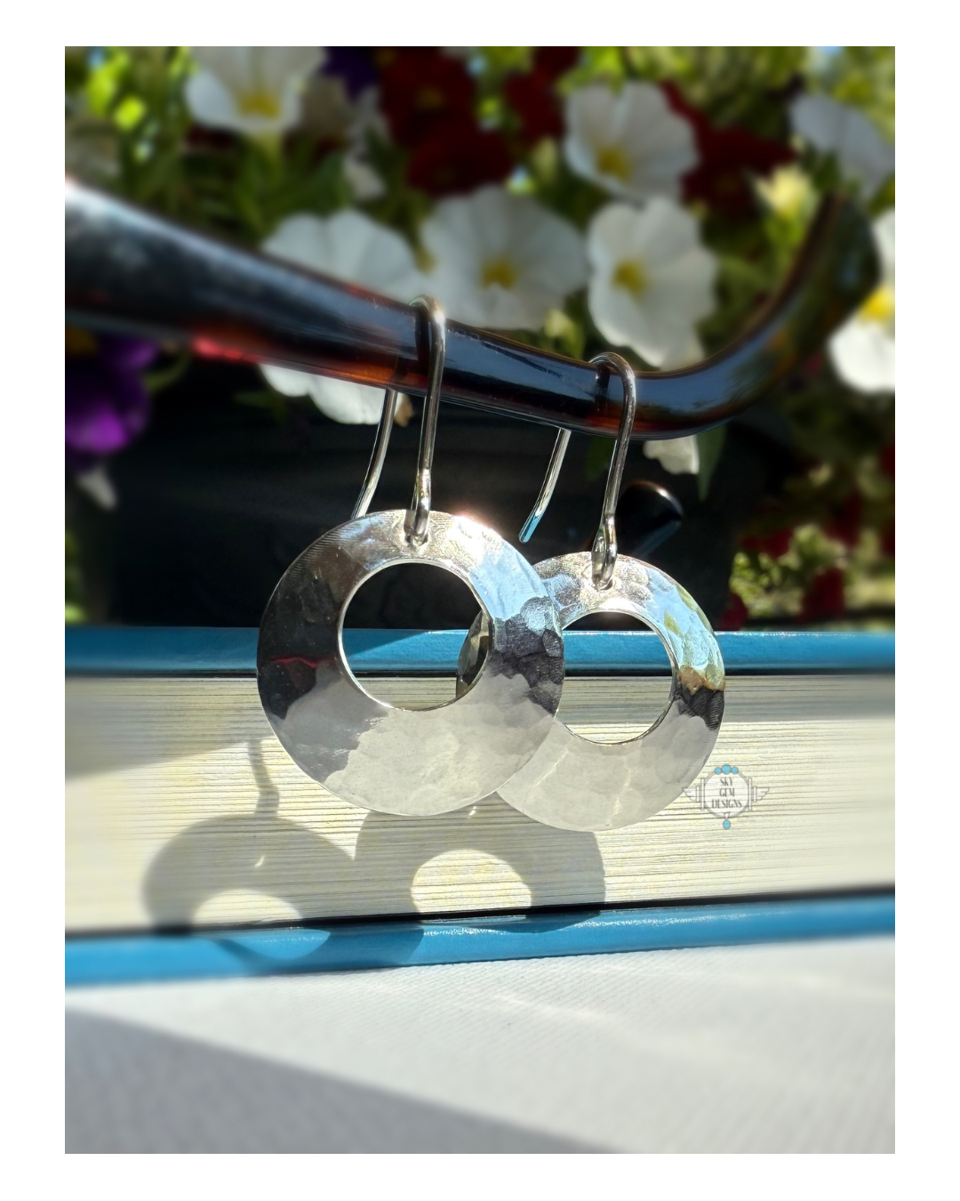 THE LUNA EARRINGS