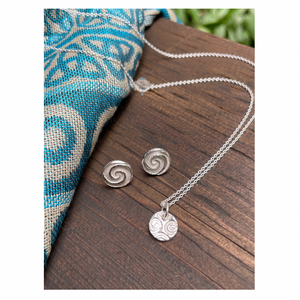 DOUBLE SPIRAL PENDANT NECKLACE