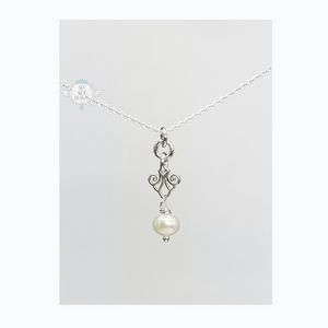 ART DECO CHIC SCROLL NECKLACE WITH FRESHWATER PEARL
