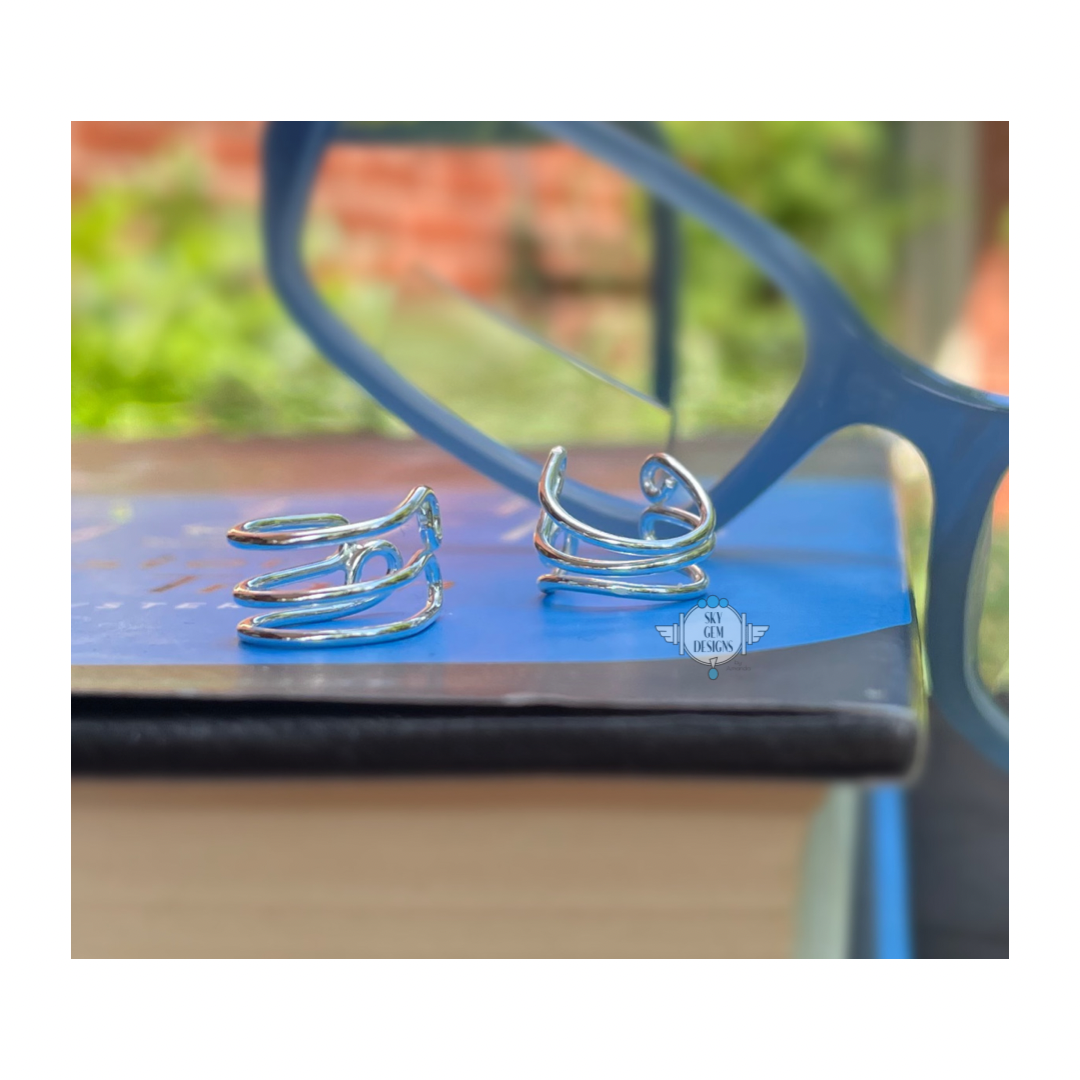 EAR CUFF