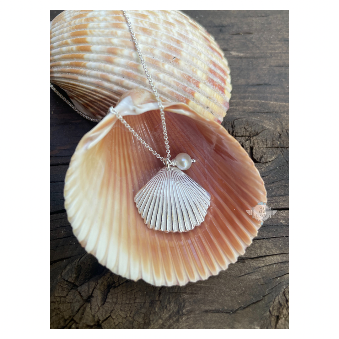 MMS2GN- Scallop Shell Necklace- Gold – The Beaded Wire