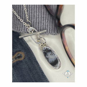 SNOW SCAPES OVAL FIELD PENDANT NECKLACE